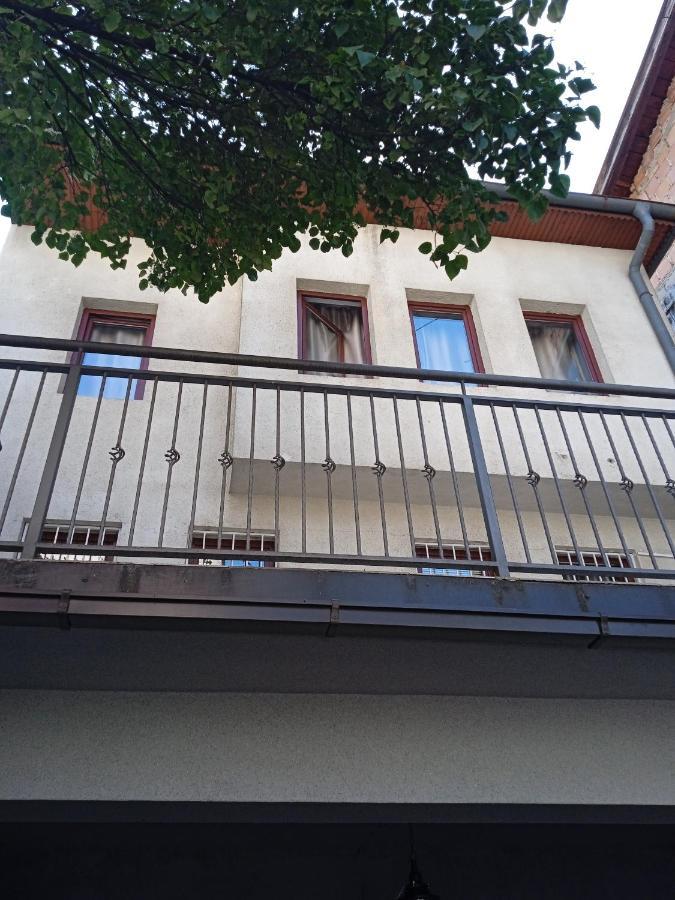 Hostel Center Luxury 塞拉耶佛 外观 照片