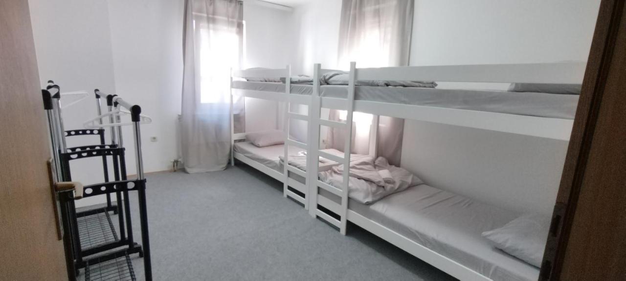 Hostel Center Luxury 塞拉耶佛 外观 照片